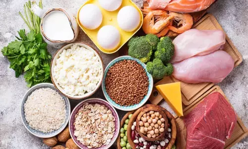 क्या आप भी घटते वजन से हैं परेशान? इन हेल्दी तरीकों से तेजी से बढ़ेगा वजन