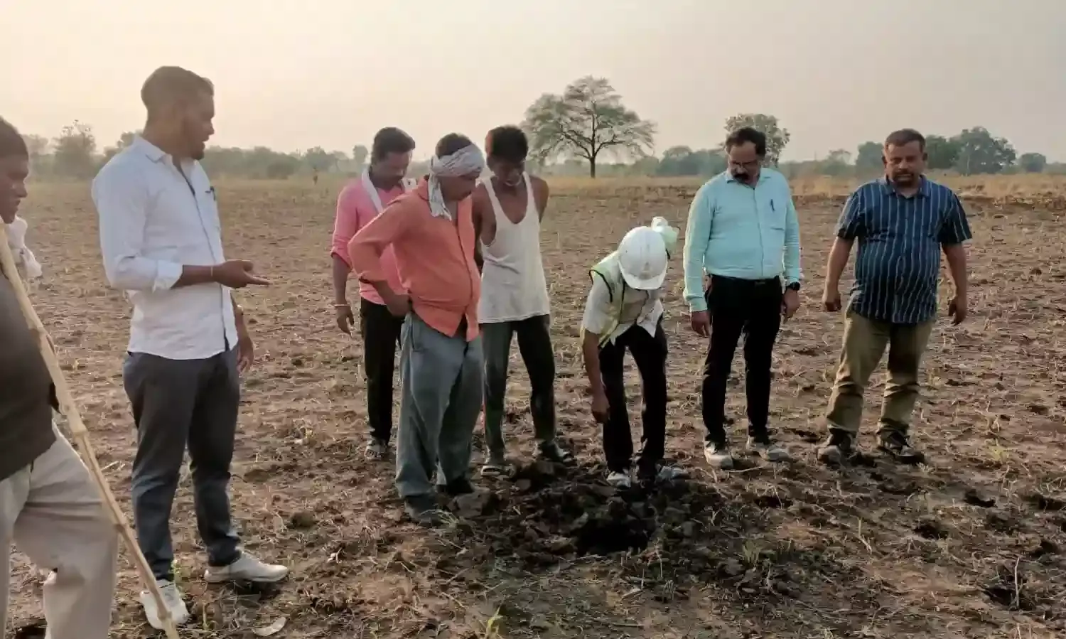 कोयला खदान में ब्लास्टिंग, दहशत में किसान