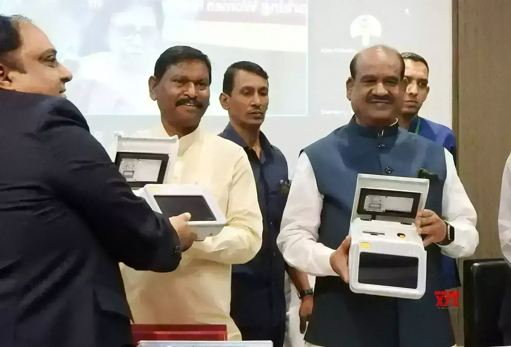 सामूहिक प्रयासों से थैलेसीमिया मुक्त भारत का संकल्प पूरा होगा - बिरला सामूहिक प्रयासों से थैलेसीमिया मुक्त भारत का संकल्प पूरा होगा - बिरला