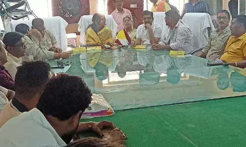 ट्रांसपोर्ट नगर बसाने सभी ने मिलाए सुर में सुर, योजना की कठिनाईयों पर हुई चर्चा