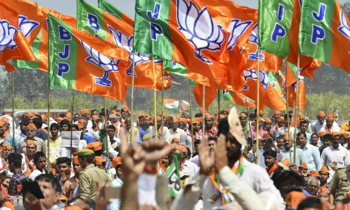 कर्नाटक की हार के बाद बीजेपी के लिए बंद हुआ दक्षिण का द्वार! जिस राज्य में आरएसएस सक्रिय वहां भी बीजेपी के लिए जीत दूर की कौड़ी, जानिए और राज्यों में क्या है हाल?