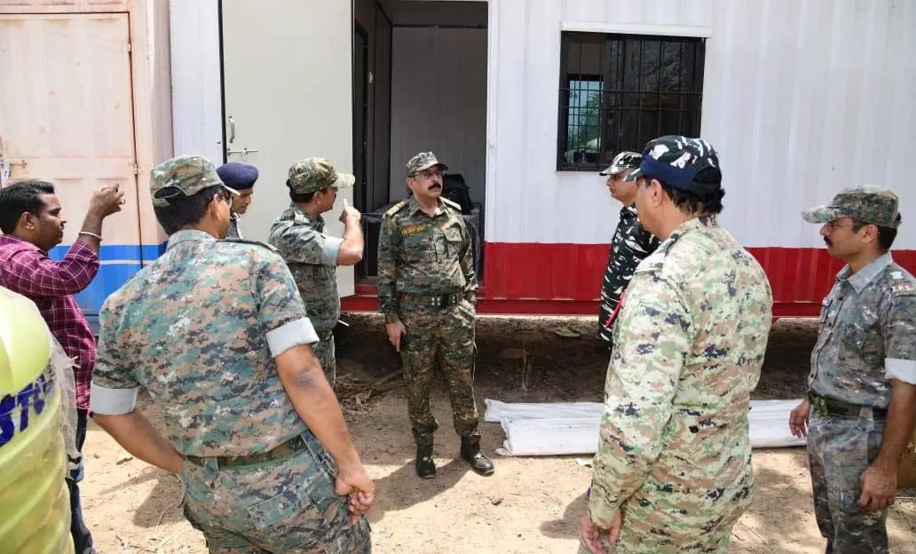 नक्सलवाद का खात्मा करना ही मुख्य लक्ष्य : सेठ नक्सलवाद का खात्मा करना ही मुख्य लक्ष्य : सेठ