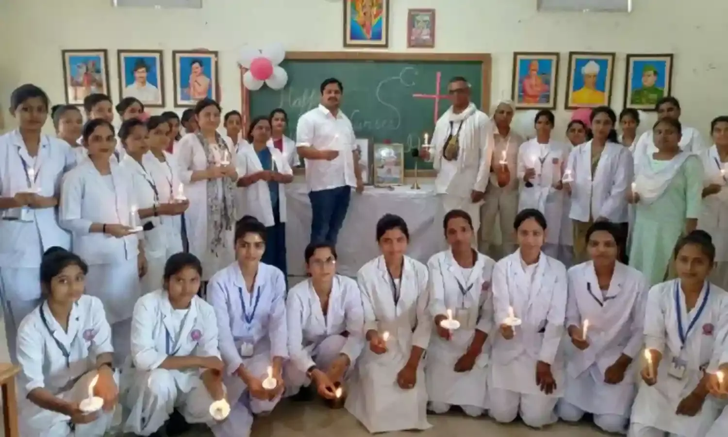 वैष्णव माता महाविद्यालय नर्सिग में मनाया गया अंतर्राराष्ट्रीय नर्सिग दिवस