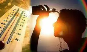 गर्मी की बढ़ती तपिश से बढ़ रहे हैं त्वचा रोगी, बच्चों पर भी दिख रहा असर