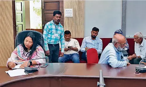 जनसुनवाई : महिला ने लगाई गुहार, आये 163 आवेदन, ननि में 23 शिकायतें