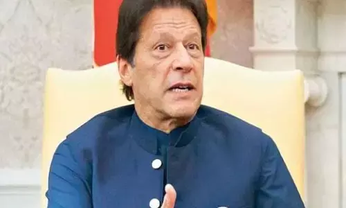 इमरान खान के घर में छिपे हैं 40 आतंकवादी, पाकिस्तान पंजाब सरकार में मंत्री आमिर मीर का सनसनीखेज दावा