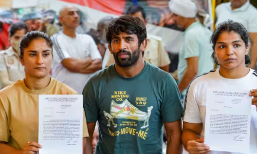 कुश्ती संघ चीफ के खिलाफ जंतर मंतर पर धरना दे रहे पहलवानों का अल्टीमेटम, फैसला हुआ तो देश के लिए अच्छा नहीं होगा