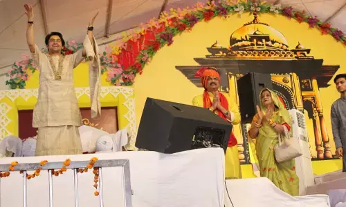 मध्यप्रदेश: पर्चा तो एक बहाना है, असलियत में तुम्हें बालाजी का बनाना - पं. धीरेंद्र कृष्ण शास्त्री