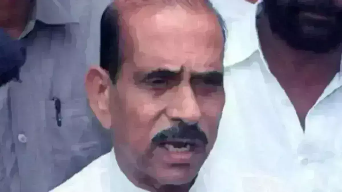 गंभीर बनी हुई है मनोहर जोशी की हालत
