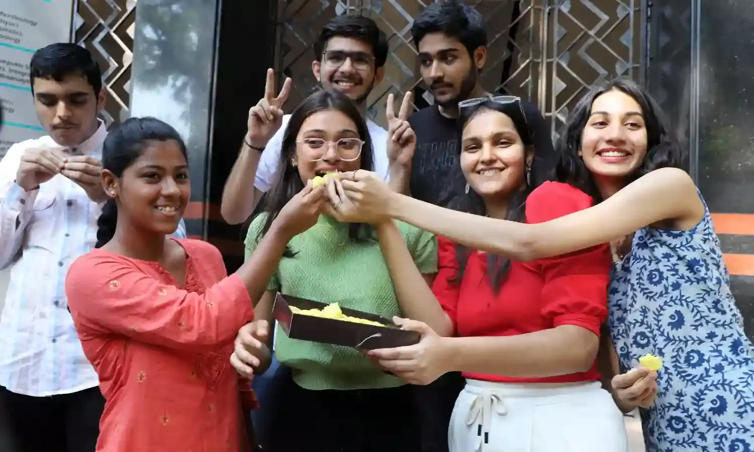 महाराष्ट्र राज्य माध्यमिक व उच्च माध्यमिक शिक्षण मंडल एचएससी बोर्ड परीक्षा परिणाम, बेटियों ने फिर मारी बाजी