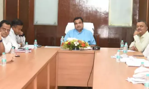 जलापूर्ति व्यवस्था जल्द ठीक करें - गडकरी