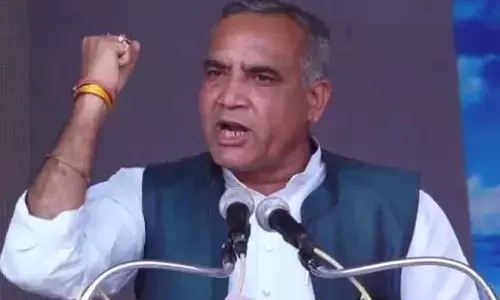 मध्यप्रदेश: पहली ही आंधी में उखड़ गई महाकाल लोक की मूिर्तयां, निर्माण में भारी भ्रष्टाचार - रामनिवास रावत