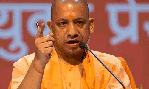 उप्र भवन : यौन शोषण मामले में अधिकारियों पर चला योगी का डंडा उप्र भवन : यौन शोषण मामले में अधिकारियों पर चला योगी का डंडा