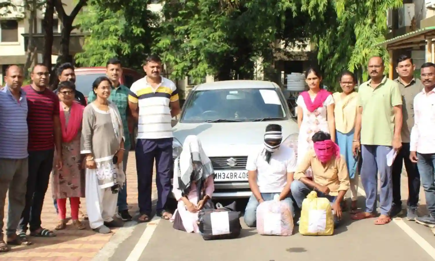 6 किलो गांजा समेत 7 लाख का माल जब्त, 3 गिरफ्तार