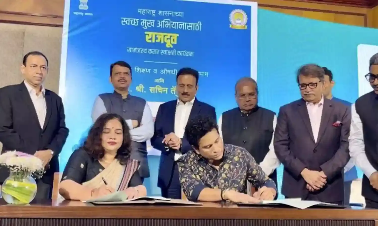 सचिन तेंदुलकर बने राज्य के स्वच्छ मुख अभियान के स्माइल एंबेसडर