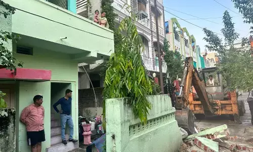 नासुप्र ने अनधिकृत निर्माणकार्य ढहाया