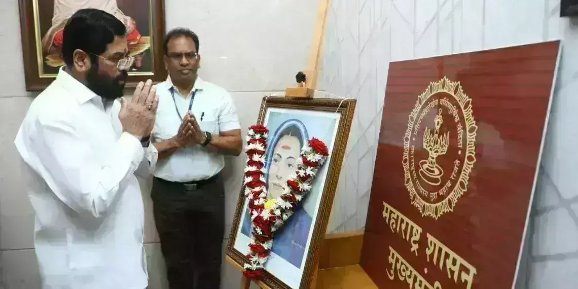 सावित्रीबाई फुले पर टिप्पणी करने वाली वेबसाइट पर होगी कार्रवाई- एकनाथ शिंदे