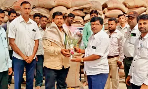 आरमोरी में मक्का खरीदी केंद्र आरंभ