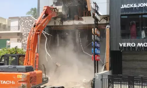 नशे के कारोबारी एवं सटोरियों पर जबलपुर पुलिस का कसता शिकंजा