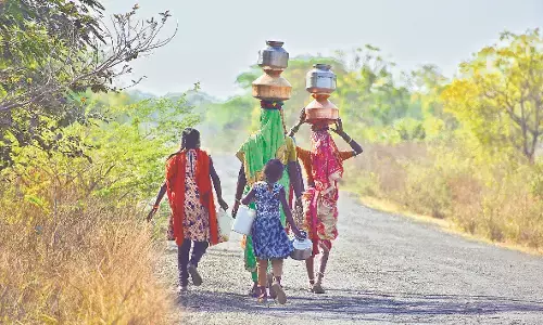 आमगांव में पानी के लिए मचा हाहाकार, परेशान हो रहे हैं रहवासी