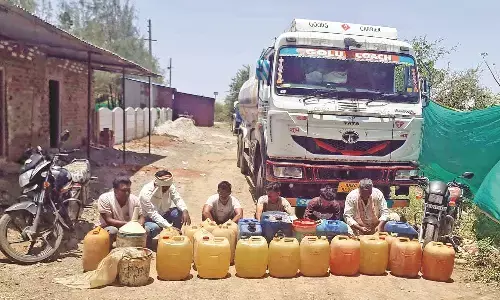 बगैर सील तोड़े टैंकर से डीजल चोरी करनेवाले शातिर चढ़े हत्थे