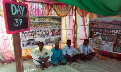 जब तक नहीं मिलेगा मुआवजा तब तक शुरू रहेगा अनशन