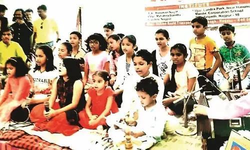 पहली कक्षा से पाठ्यक्रम में संगीत शिक्षा जरूरी पहली कक्षा से पाठ्यक्रम में संगीत शिक्षा जरूरी