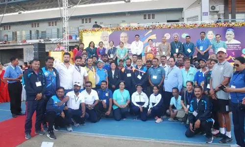 मध्य प्रदेश: 66 वी राष्ट्रीय शालेय क्रीड़ा प्रतियोगिता का रंगारंग शुभारंभ, केरल की उड़न परी मेघा ने जीता 100 मीटर रेस का स्वर्ण पदक मध्य प्रदेश: 66 वी राष्ट्रीय शालेय क्रीड़ा प्रतियोगिता का रंगारंग शुभारंभ, केरल की उड़न परी मेघा ने जीता 100 मीटर रेस का स्वर्ण पदक