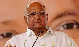 शरद पवार बोले राज्य में जानबूझकर फैलाई जा रही है हिंसा, पलटवार में बावनकुले ने कहा - सत्ता से बाहर होते ही कराते दंगे