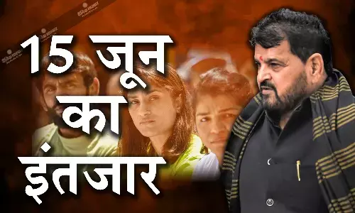 दिल्ली पुलिस महिला पहलवान को लेकर बृजभूषण के घर पहुंची, सीन रिक्रिएट करने का दावा