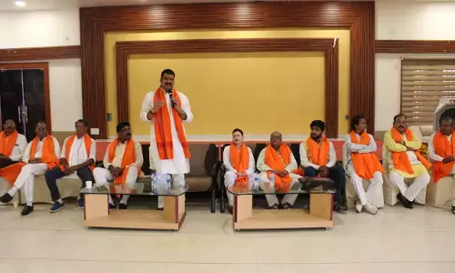 मध्य प्रदेश: ग्राम सीहोरा में आयोजित शक्ति केन्द्र की बैठक में शामिल हुये राजस्व एवं परिवहन मंत्री गोविंद सिंह राजपूत मध्य प्रदेश: ग्राम सीहोरा में आयोजित शक्ति केन्द्र की बैठक में शामिल हुये राजस्व एवं परिवहन मंत्री गोविंद सिंह राजपूत