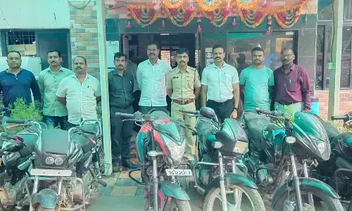 वाहन चोरी करने वाले दो आरोपी पकड़ाए वाहन चोरी करने वाले दो आरोपी पकड़ाए