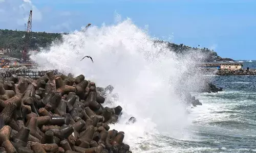 अगले 24 घंटे में और भी खतरनाक हो जाएगा बिपरजॉय, तटीय इलाकों में नजर आने लगा असर, आईएमडी ने जारी किया अलर्ट