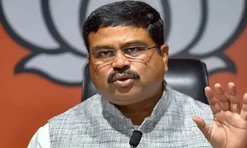 कांग्रेस की लूट और झूठ में महारत है तो केजरीवाल लूट और झूठ के ....., बीजेपी ने आप सरकार पर इस कदर साधा निशाना कांग्रेस की लूट और झूठ में महारत है तो केजरीवाल लूट और झूठ के ....., बीजेपी ने आप सरकार पर इस कदर साधा निशाना