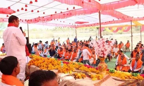 मध्य प्रदेश: ग्राम टेहरा टेहरी में शक्ति केंद्र की बैठक में शामिल हुए राजस्व एवं परिवहन मंत्री गोविंद सिंह राजपूत मध्य प्रदेश: ग्राम टेहरा टेहरी में शक्ति केंद्र की बैठक में शामिल हुए राजस्व एवं परिवहन मंत्री गोविंद सिंह राजपूत