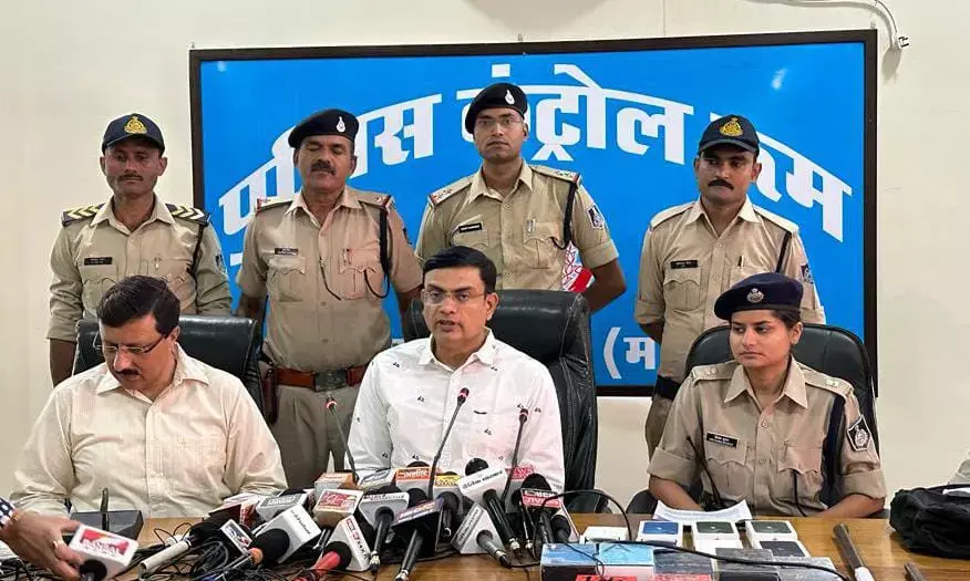मास्टर चाबी लगाकर चोरी कर लेते थे दो-पहिया वाहन