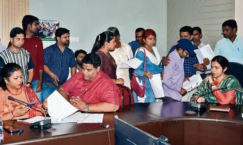 जनसुनवाई : कलेक्ट्रेट में 146 व नगर निगम में पहुँचीं 31 शिकायतें, निराकरण के निर्देश