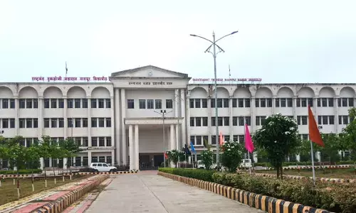 यूनिवर्सिटी ने कदम पीछे खींचे - नई शिक्षा नीति इस साल लागू नहीं होगी