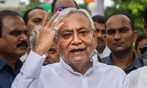 सीएम नीतीश ने समय से पहले लोकसभा चुनाव होने की जताई आशंका, आधिकारियों को जल्द पूरा काम करने के दिए निर्देश