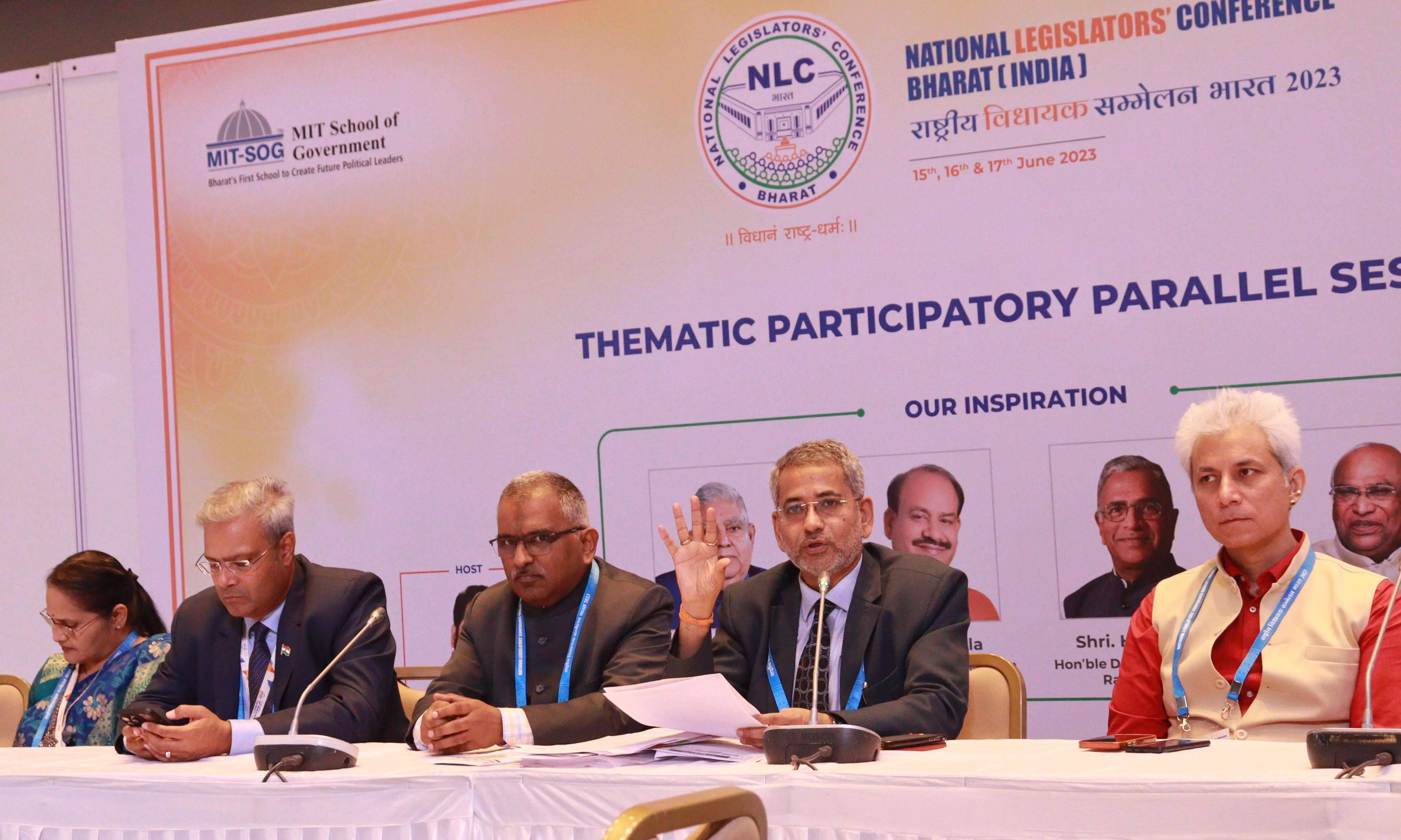 राष्ट्रीय विधायक सम्मेलन : विधायक निधि की व्यवस्था न होना बड़ी कमी मानते हैं हरियाणा के विधायक राष्ट्रीय विधायक सम्मेलन : विधायक निधि की व्यवस्था न होना बड़ी कमी मानते हैं हरियाणा के विधायक