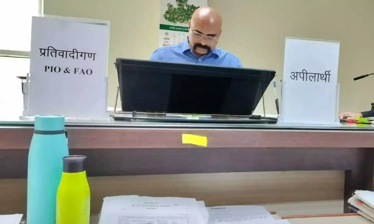 मध्य प्रदेश: टेंडर की जानकारी नहीं देने पर सिंगरौली के नगर निगम के स्वास्थ्य अधिकारी को ₹25000 के जुर्माने का कारण बताओ नोटिस