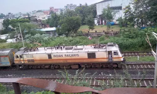 बल्लारशाह-सीएसटी ट्रेन को मिला तीन महीने का एक्सटेंशन बल्लारशाह-सीएसटी ट्रेन को मिला तीन महीने का एक्सटेंशन