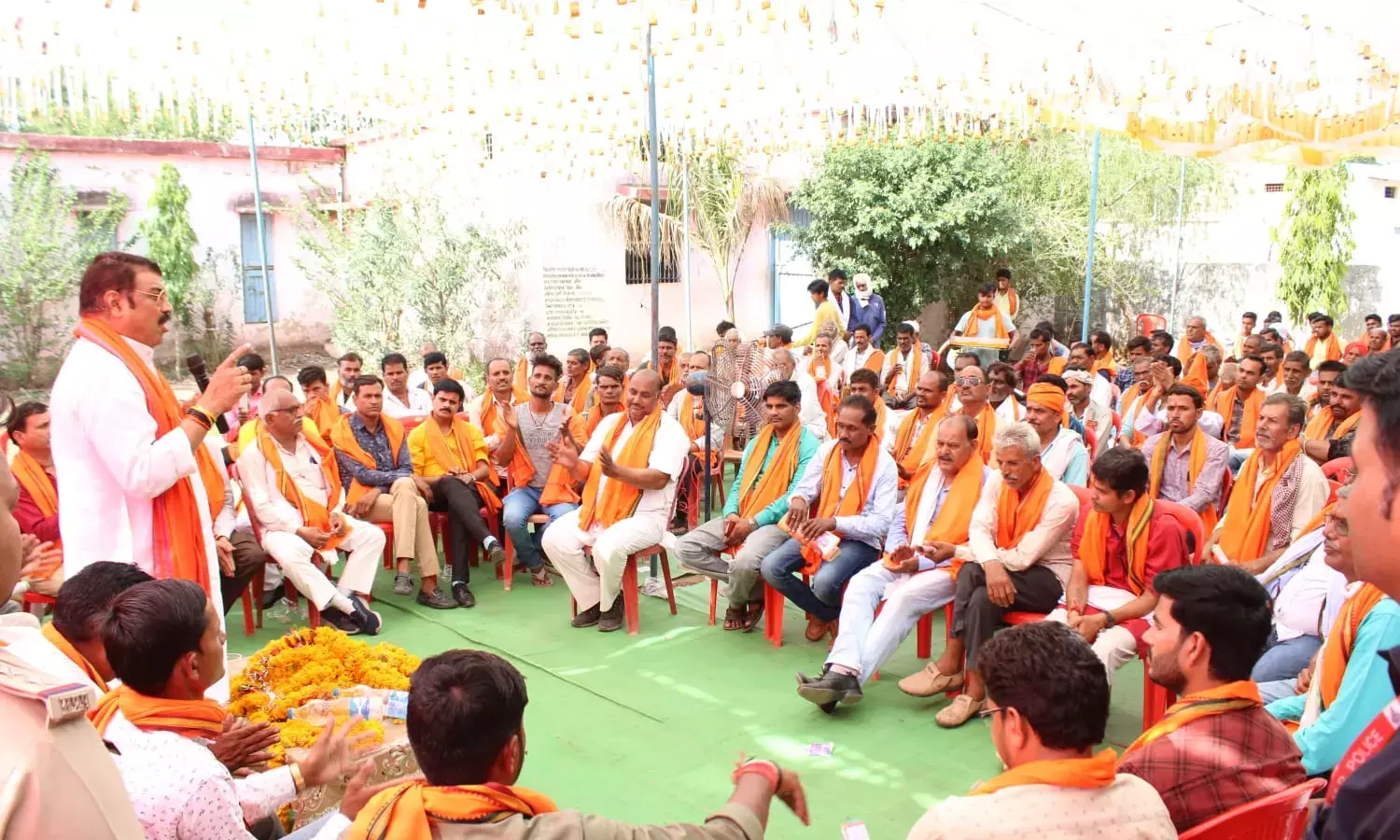 मध्य प्रदेश: ग्राम भैंसा तथा झिला के शक्ति केन्द्र की बैठक में शामिल हुये राजस्व एवं परिवहन मंत्री गोविंद सिंह राजपूत