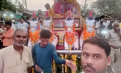 पवई में निकली रथयात्रा, इंद्रदेव ने बारिश की फुहारों से किया अभिषेक