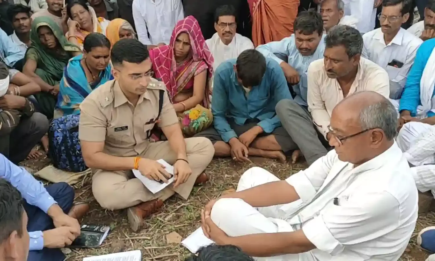 मध्य प्रदेश: सागर के सुरखी में दलितों के घर जमींदोज का मामला; दिग्विजय ने कहा गोविंद सिंह के इशारे पर तोड़े मकान