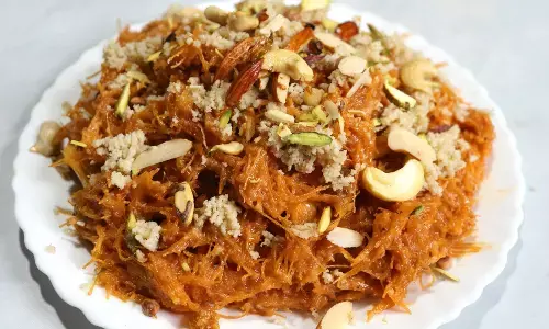 बकरीद पर मेहमानों का किमामी सेवई से मुंह कराएं मीठा, यहां रही आसान रेसिपी