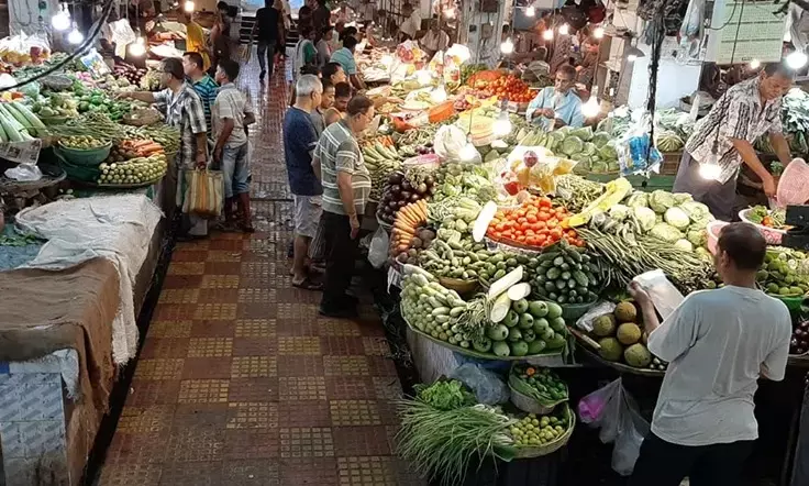मुंबई में खुदरा बाजार में सब्जियों के दाम आसमान पर, ऑनलाइन में सस्‍ती