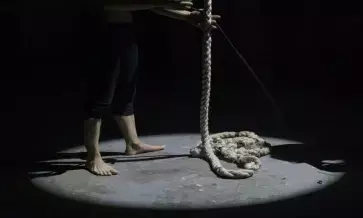 नाबालिग लड़की से बलात्कार-हत्या मामले में दोस्त के साथ प्रेमी गिरफ्तार नाबालिग लड़की से बलात्कार-हत्या मामले में दोस्त के साथ प्रेमी गिरफ्तार