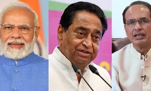 पीएम मोदी के दौरे के बाद मध्य प्रदेश में राजनीति गरमाई,  भ्रष्टाचार को लेकर भाजपा और कांग्रेस में तीखी नोकझोंक पीएम मोदी के दौरे के बाद मध्य प्रदेश में राजनीति गरमाई,  भ्रष्टाचार को लेकर भाजपा और कांग्रेस में तीखी नोकझोंक