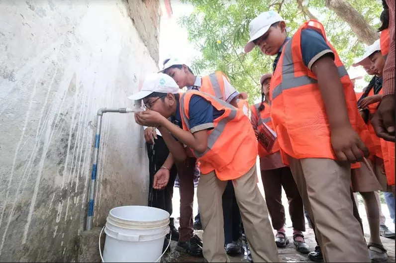 उत्तर प्रदेश : हरियाली बढ़ाने के लिए एक नल, एक पेड़ अभियान चलाएगी सरकार उत्तर प्रदेश : हरियाली बढ़ाने के लिए एक नल, एक पेड़ अभियान चलाएगी सरकार